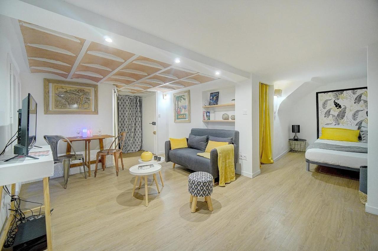 #31 Comfy Place In The Old Town Balcony & Ac 2min To Beach Apartment Nizza